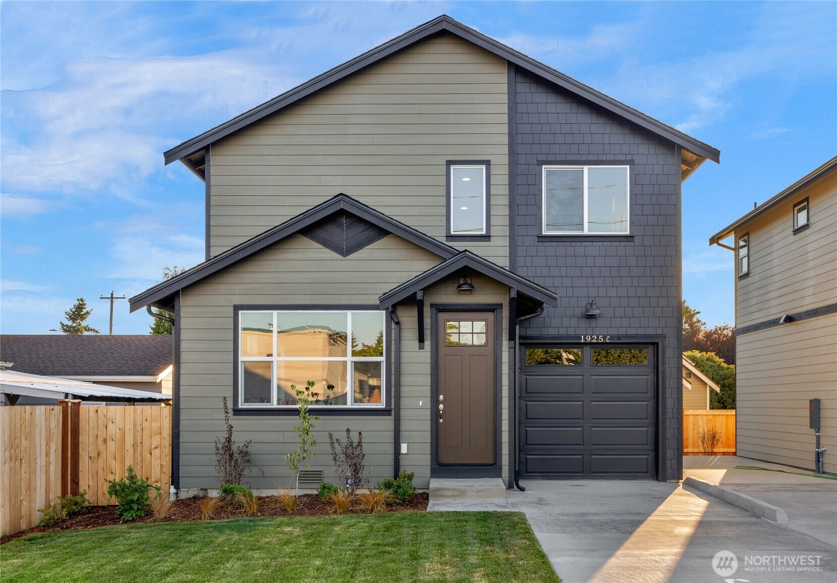 1925  Lombard Avenue C  Everett WA 98201 photo