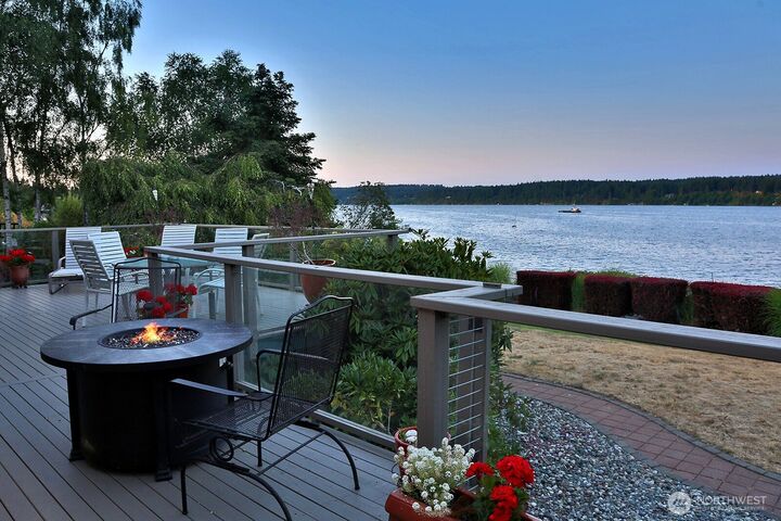 Property Photo:  5315  Bercot Road  WA 98249