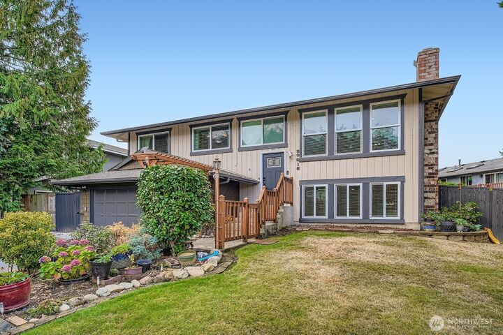 Property Photo: 30215 54th Avenue S WA 98001