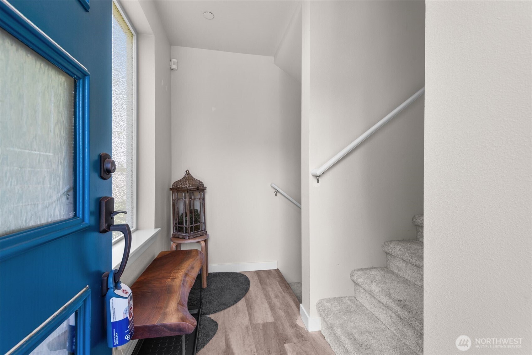 Property Photo:  14715  Admiralty Way B1  WA 98087 