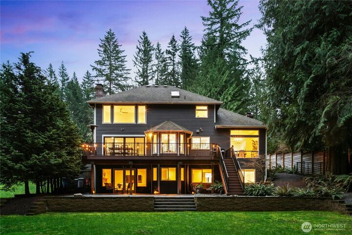 Property Photo: 25432 SE 28th Street WA 98075