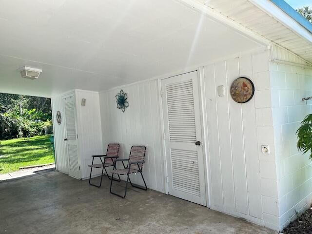 Property Photo:  611 Brack Road  FL 34982 