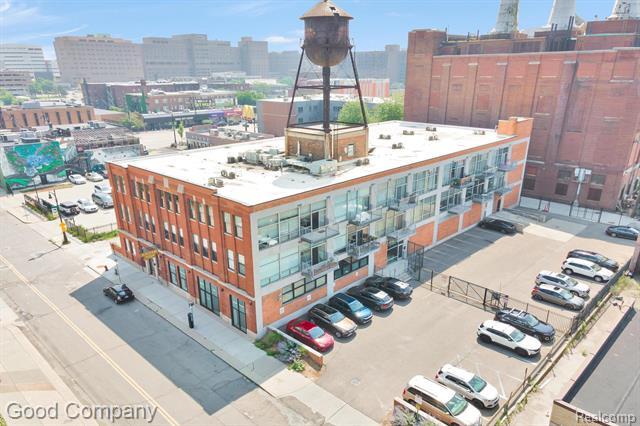 55 W Canfield 205  Detroit MI 48201 photo