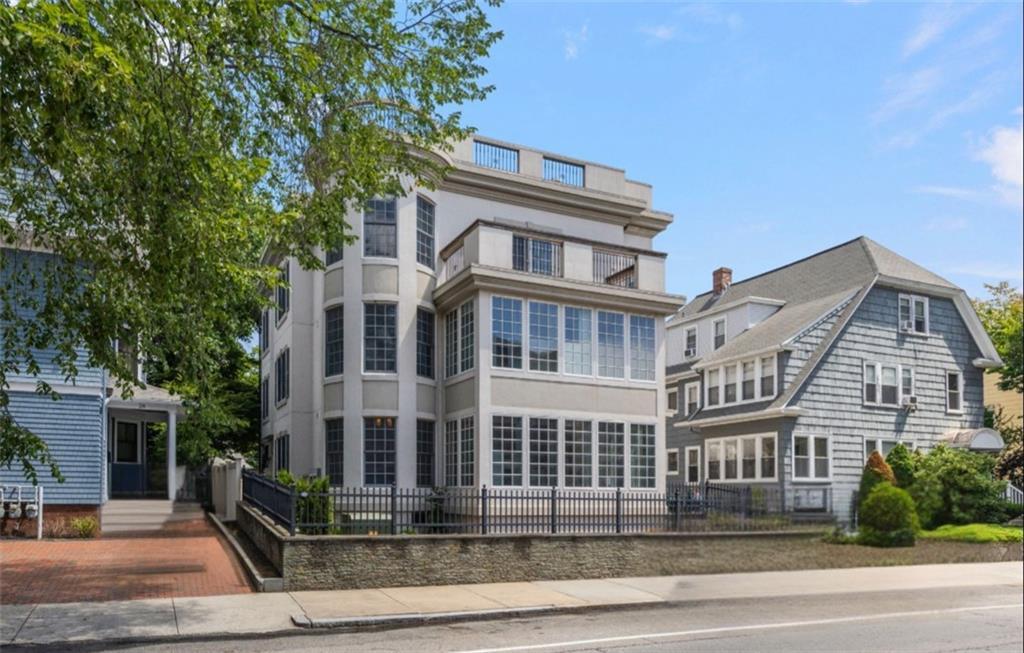 Property Photo:  30 South Angell Street 3  RI 02906 
