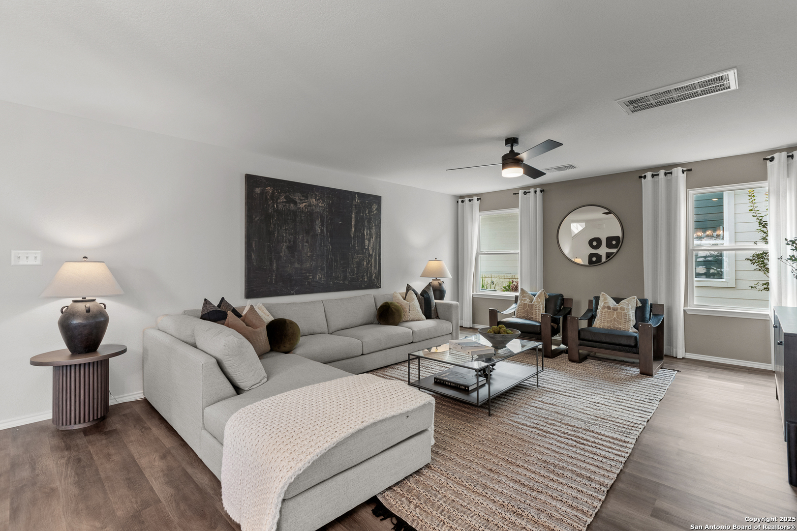 Property Photo: 863 Bluegrass Point TX 78130