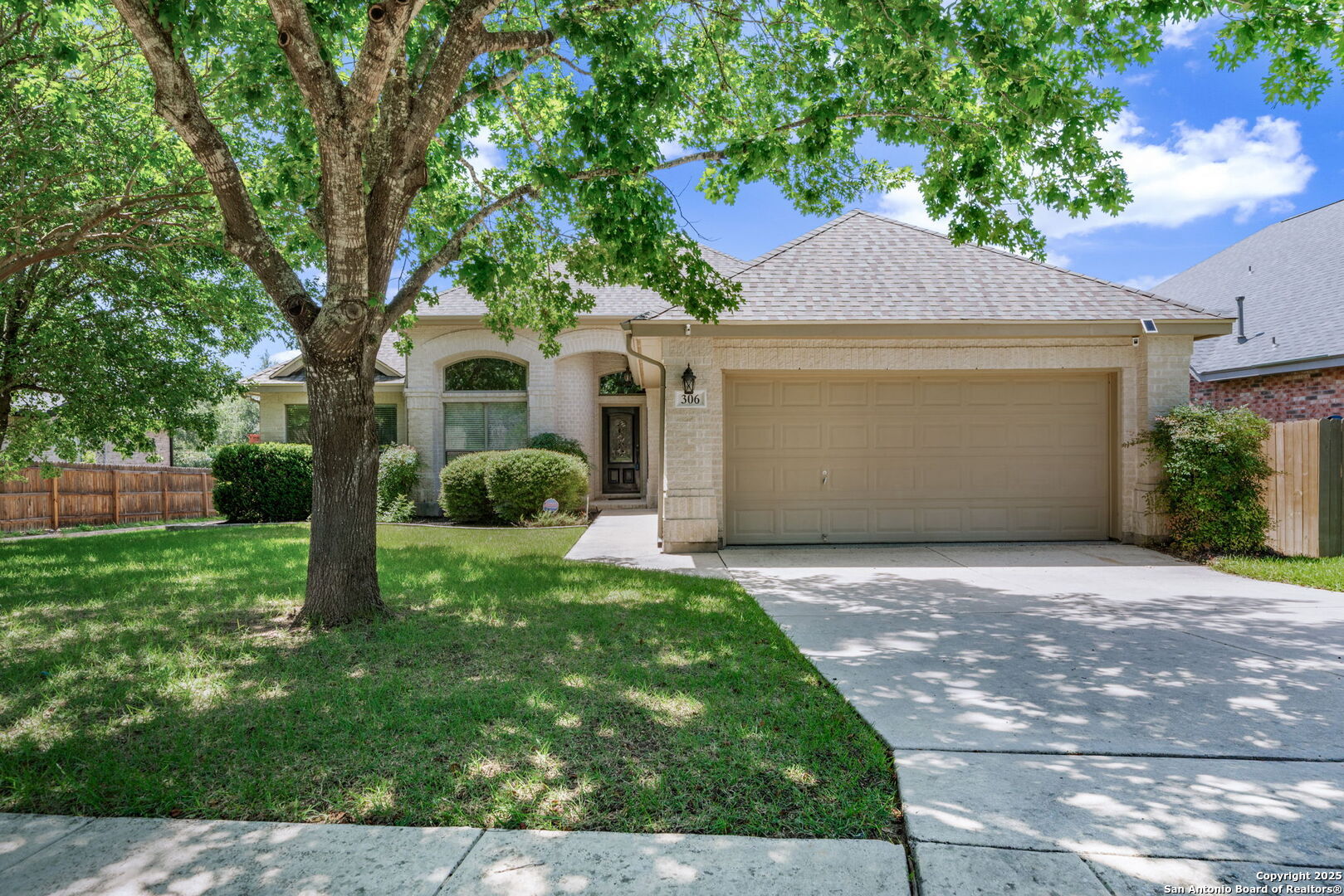 306 Legend Breeze  San Antonio TX 78260 photo