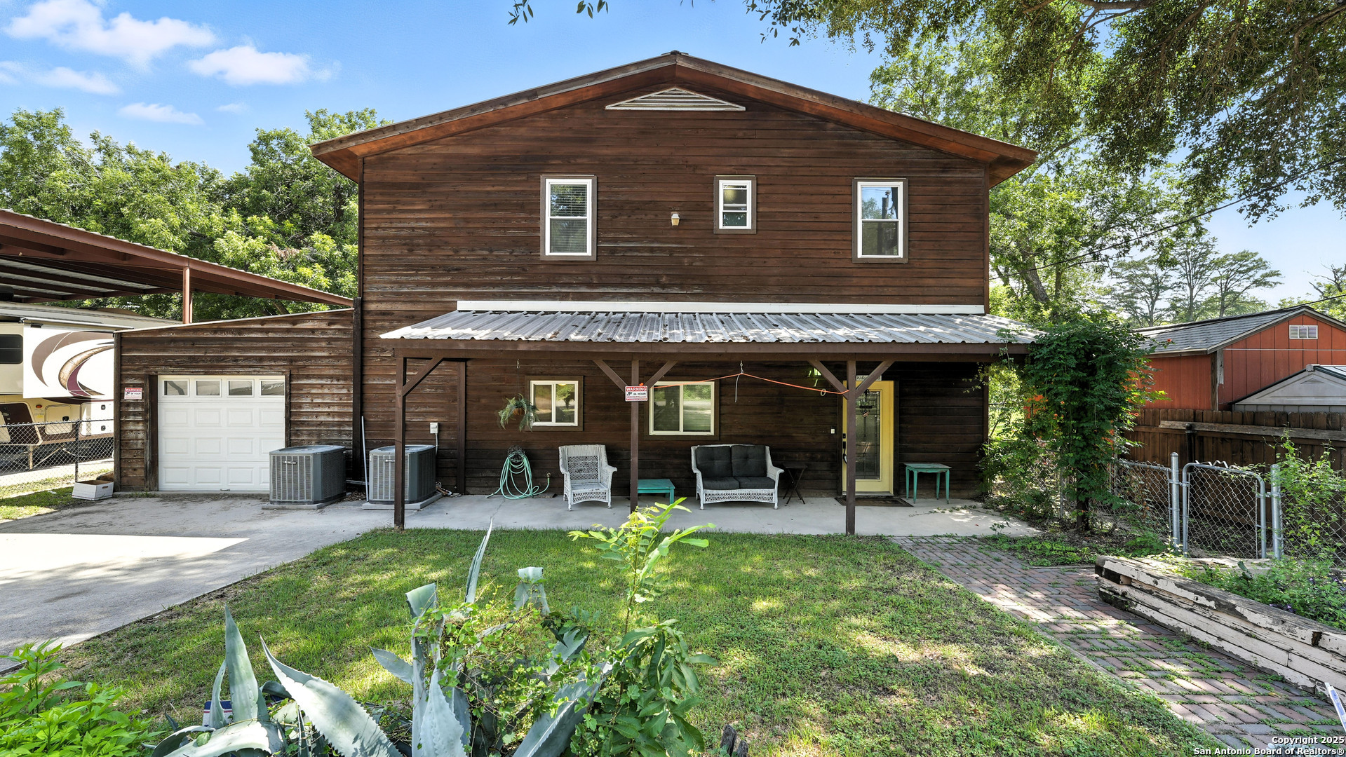 Property Photo:  110 Erskine Ferry  TX 78155 