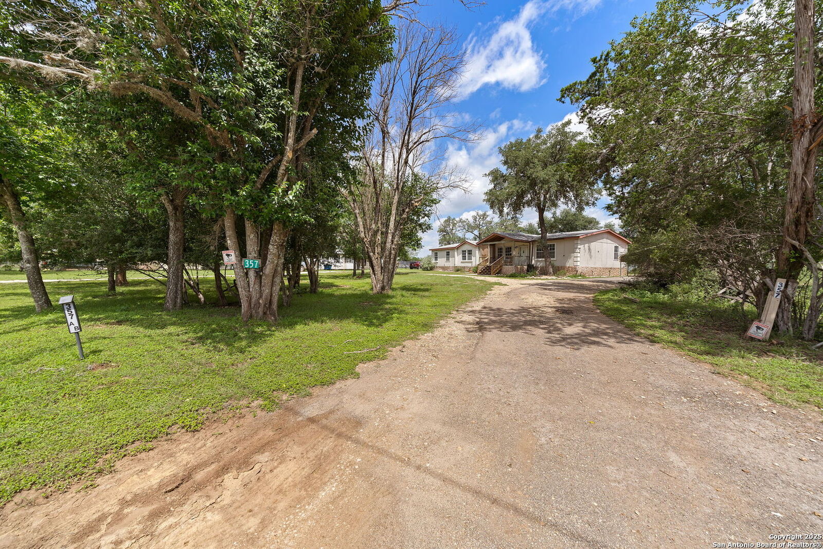 Property Photo: 357 Dallas TX 78003