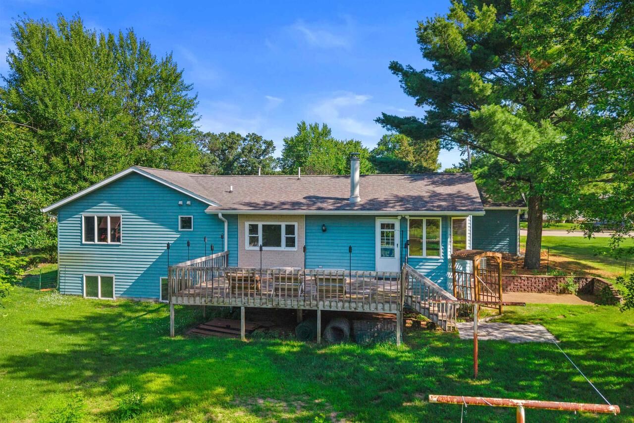 Property Photo:  801 West 5th Street  WI 54457