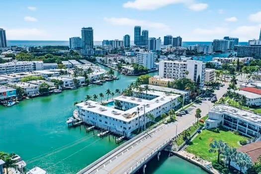 Property Photo:  7207 Bay Dr 25  FL 33141 