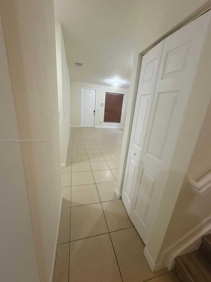 Property Photo:  17370 SW 153rd Ave 17370  FL 33187 