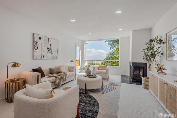 Property Photo: 340 Vallejo Drive 71 CA 94030