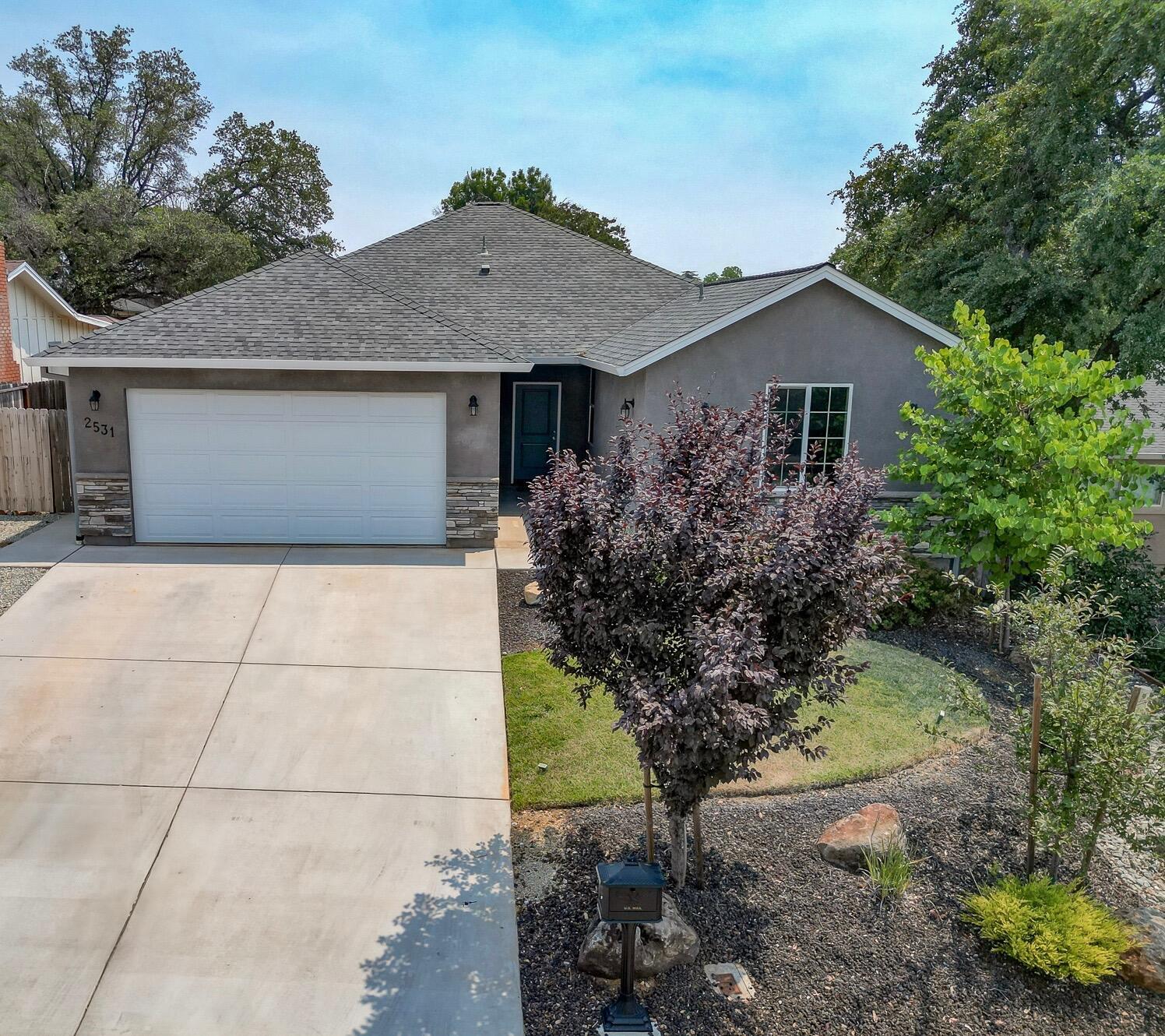2531 Rainbow Lane  Redding CA 96002 photo