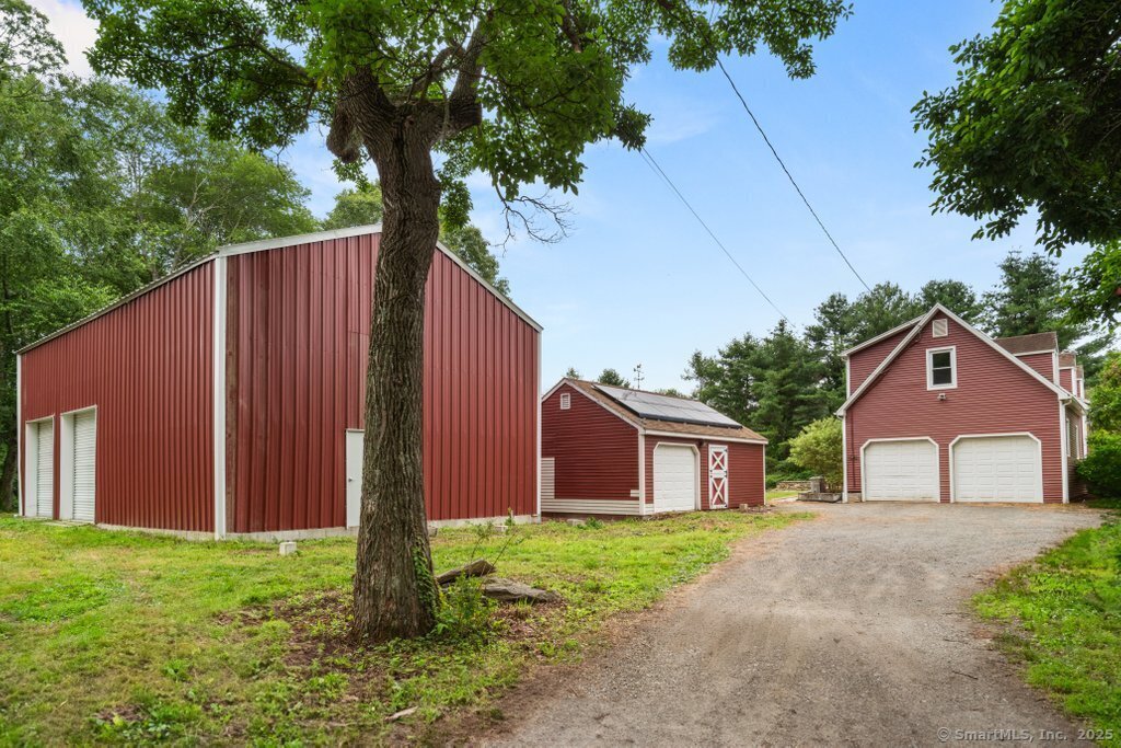 Property Photo: 143 Hattertown Road CT 06470