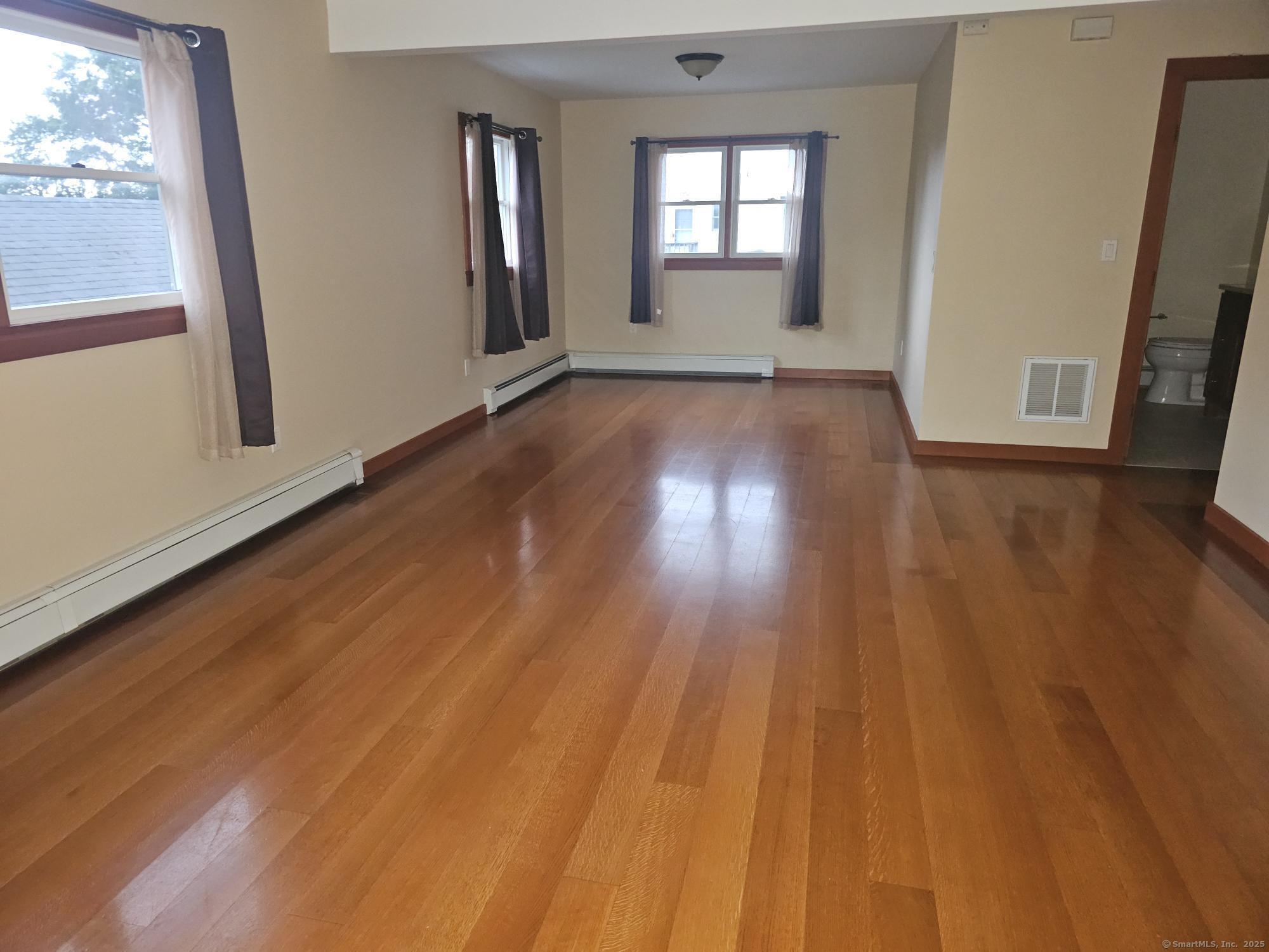 Property Photo:  79 Hollywood Avenue  CT 06606 