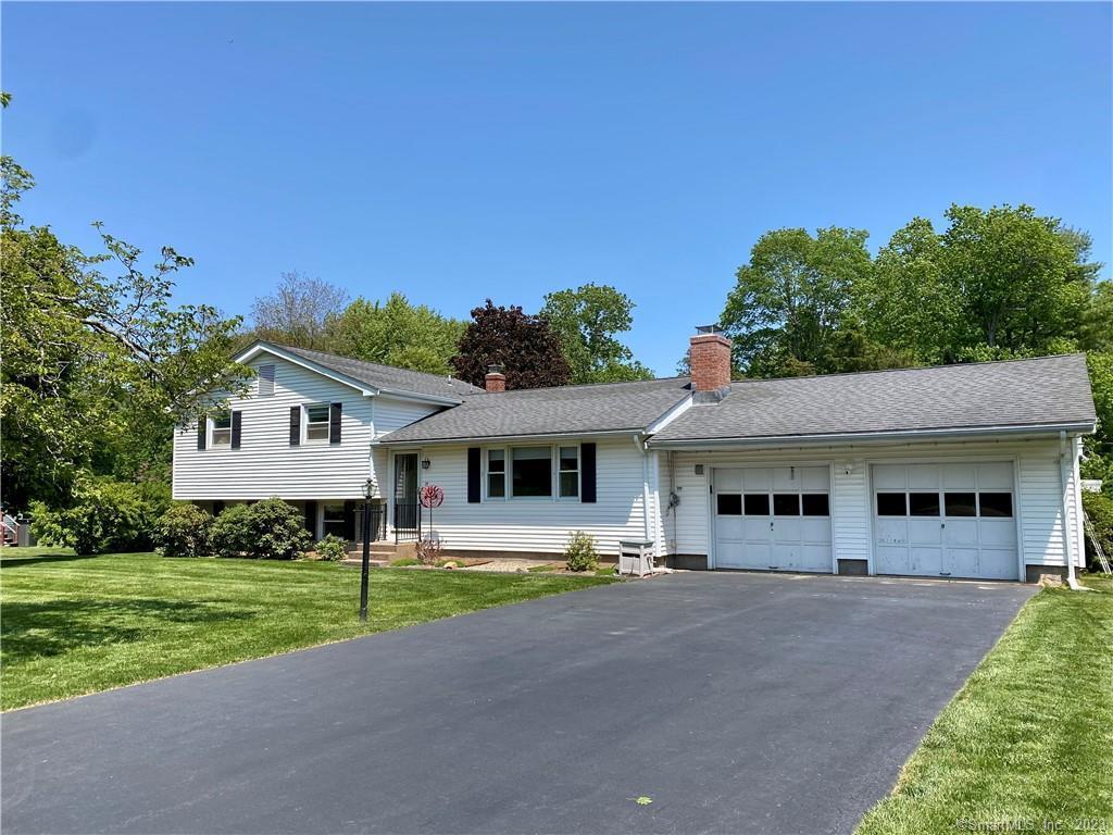 Property Photo: 14 Stonegate Drive CT 06405