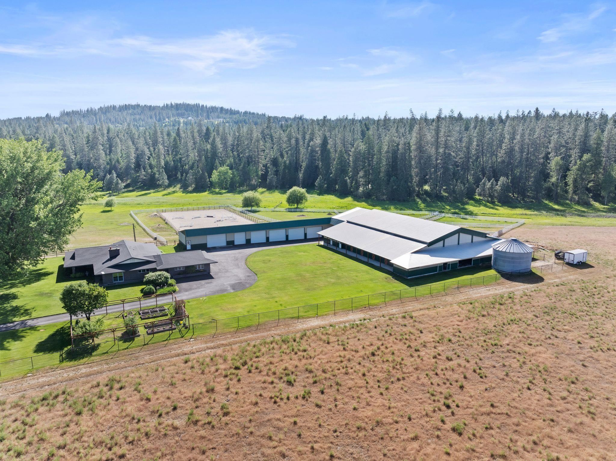24415 N Crescent Rd  Chattaroy WA 99003 photo