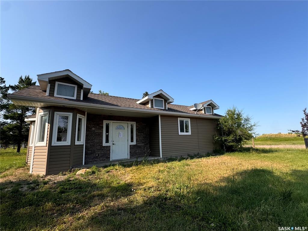 Property Photo: 201 3rd Street E SK S0L 2L0