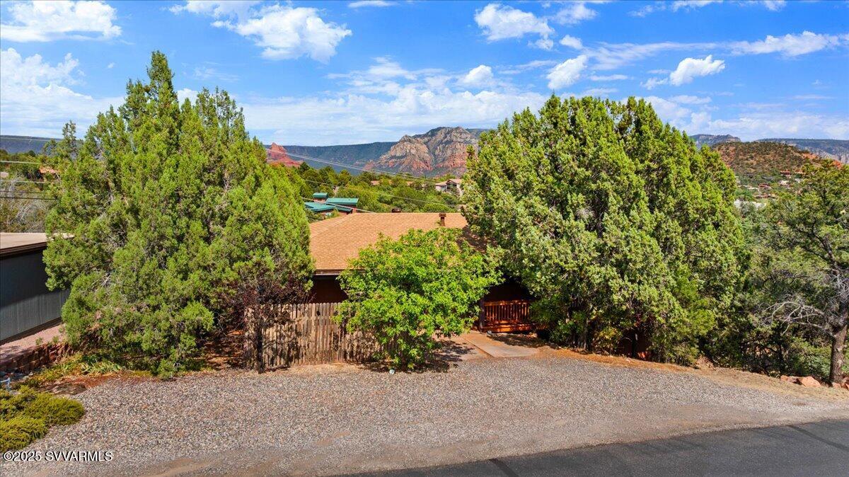 Property Photo: 190 Mountain Shadows Drive AZ 86336