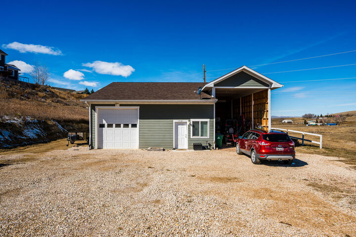 Property Photo:  1761 Willow Trail  WY 82801 
