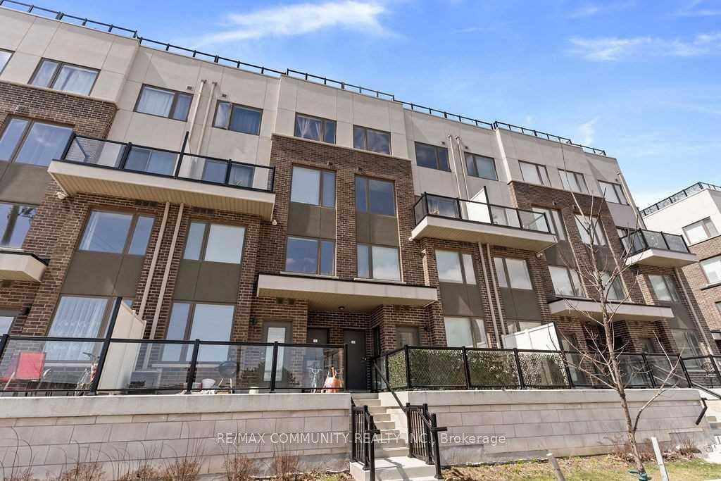 1460 Whites Road 306  Pickering ON L1V 1R4 photo