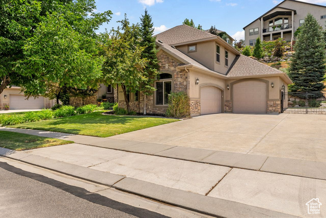 Property Photo: 1732 E Burning Oak Dr UT 84020