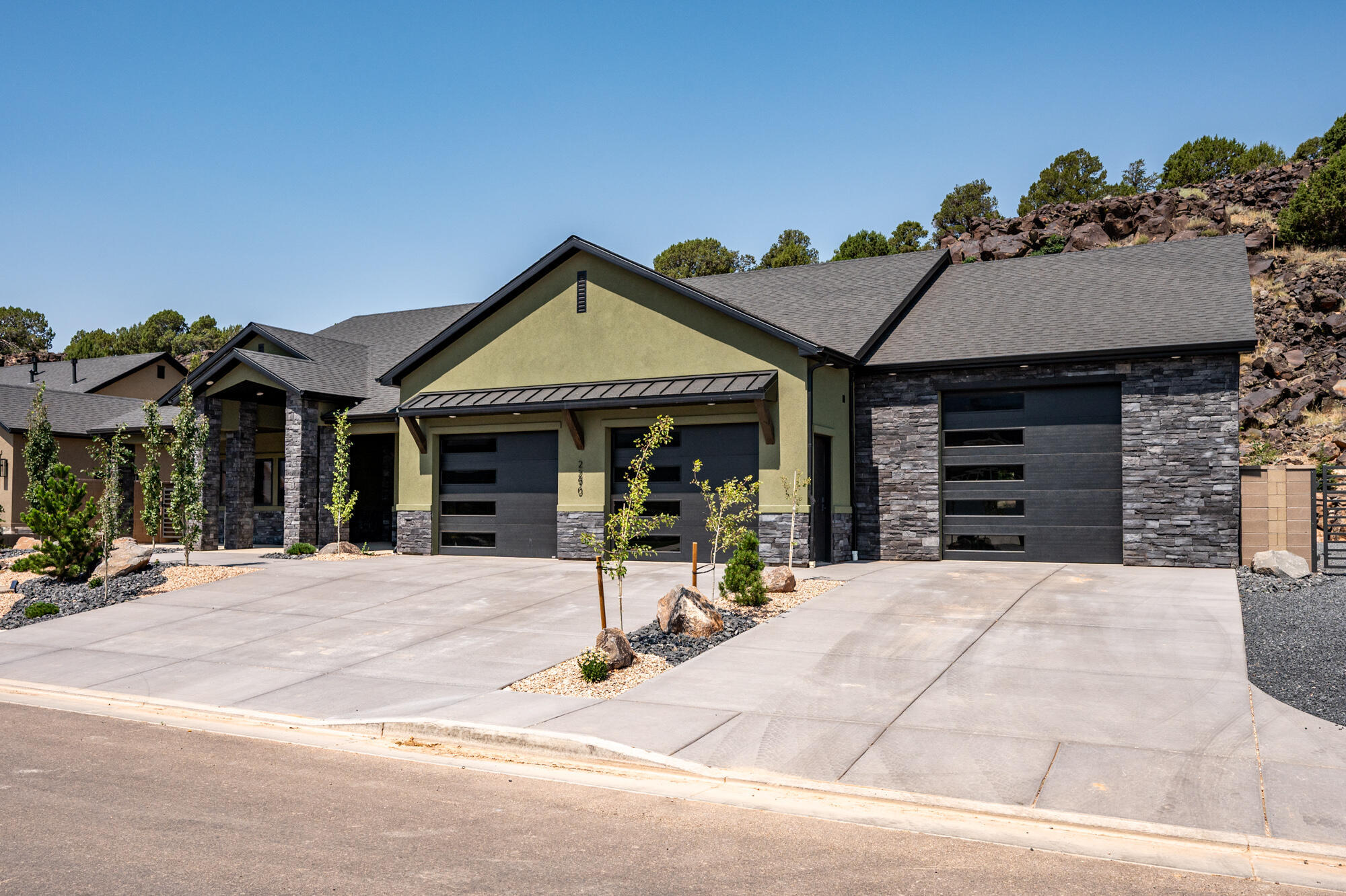 Property Photo: 2290 S Canyon Cir UT 84720