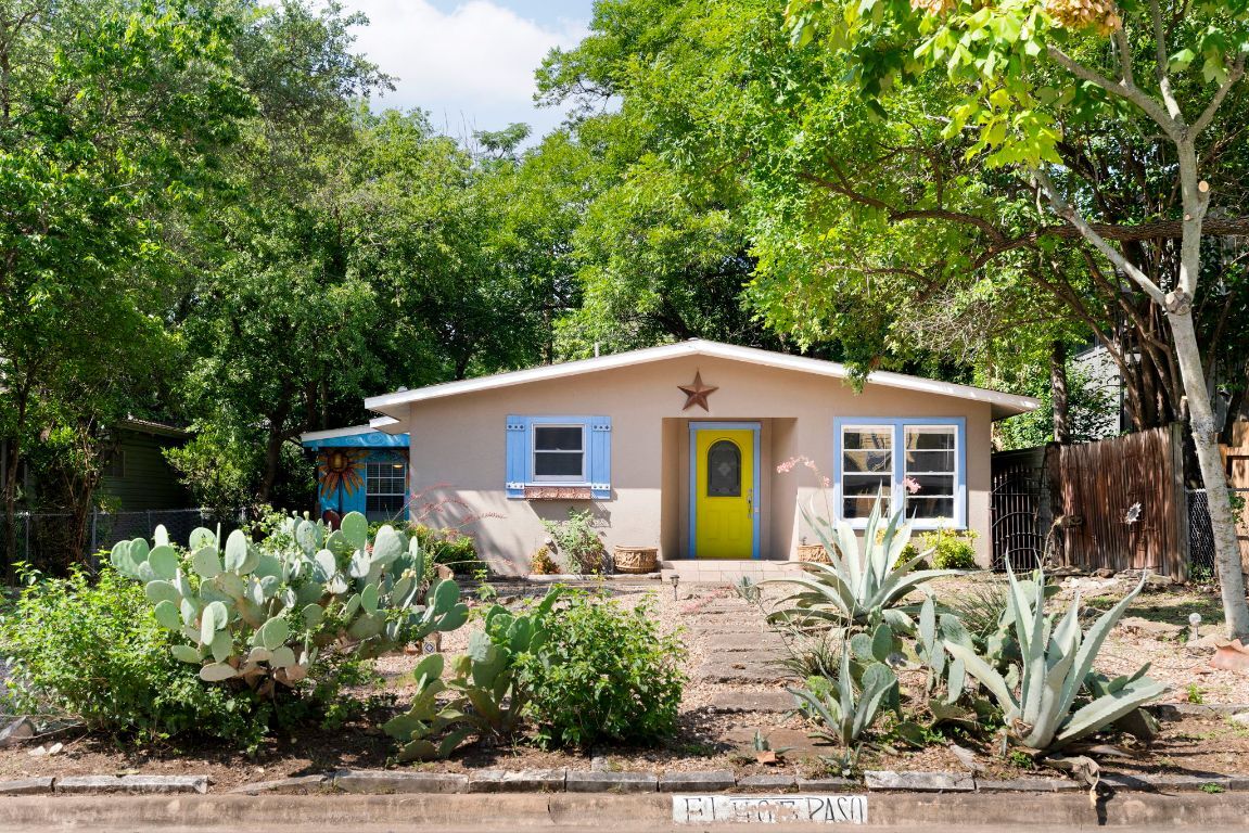 Property Photo: 405 El Paso St TX 78704