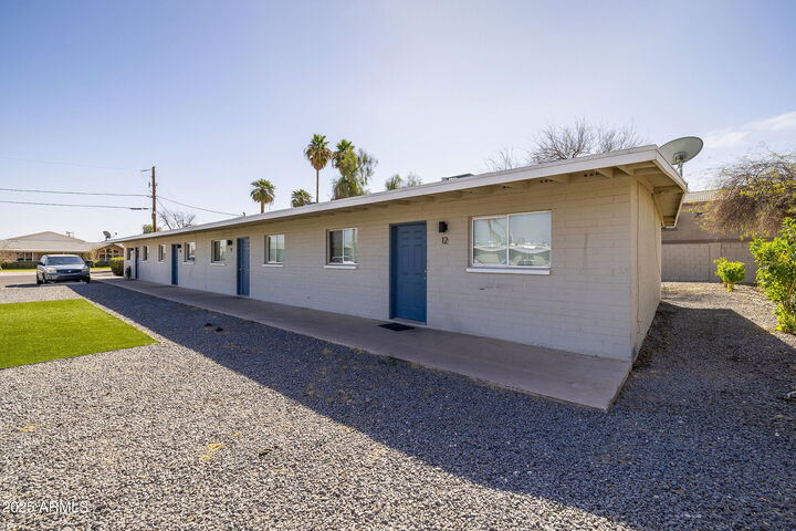 5646 S Montezuma Street  Phoenix AZ 85041 photo
