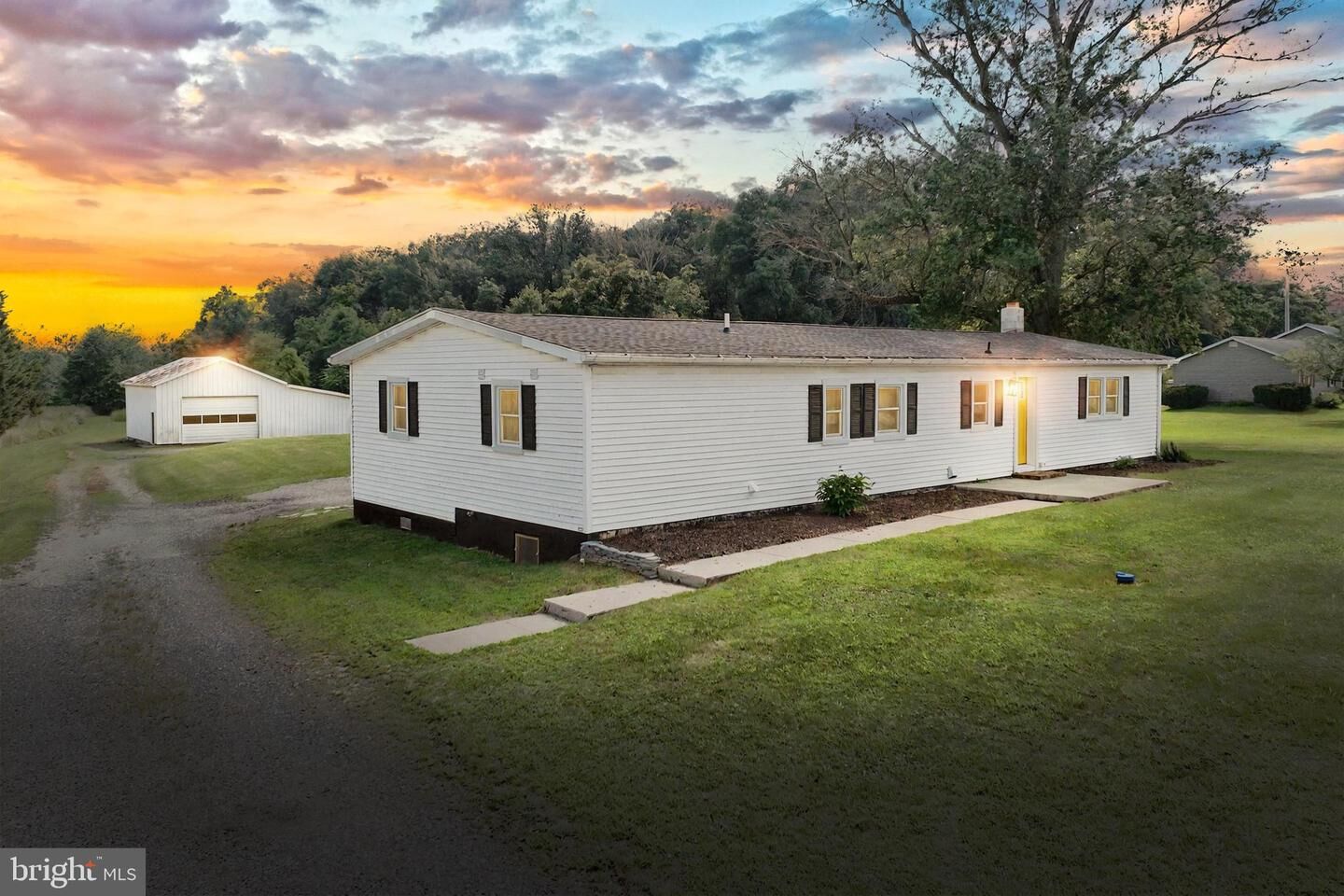 Property Photo:  118 Barlow Greenmount Road  PA 17325 