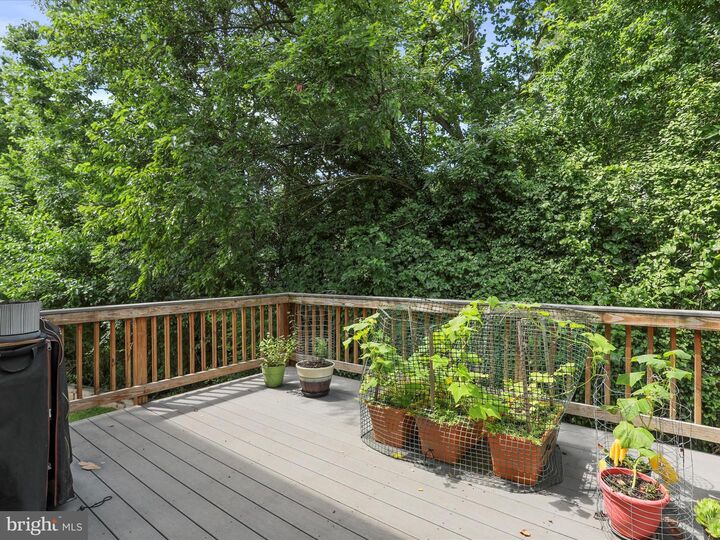 Property Photo: 148 Village Circle WV 25425