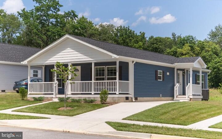1362 Connecticut Avenue  Hagerstown MD 21740 photo