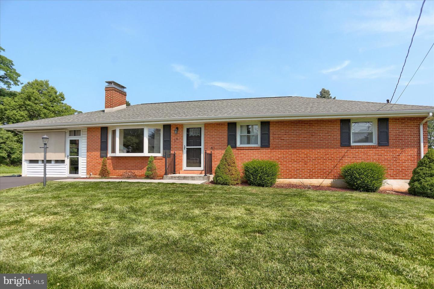 Property Photo:  14 Poplar Drive  PA 17050 
