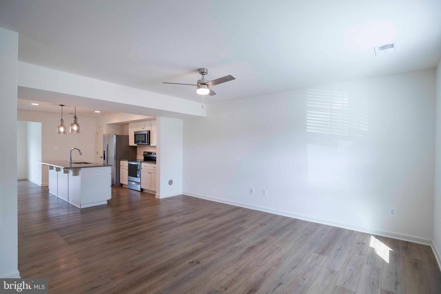 Property Photo:  15 Pitch Pine Ct  WV 25413 