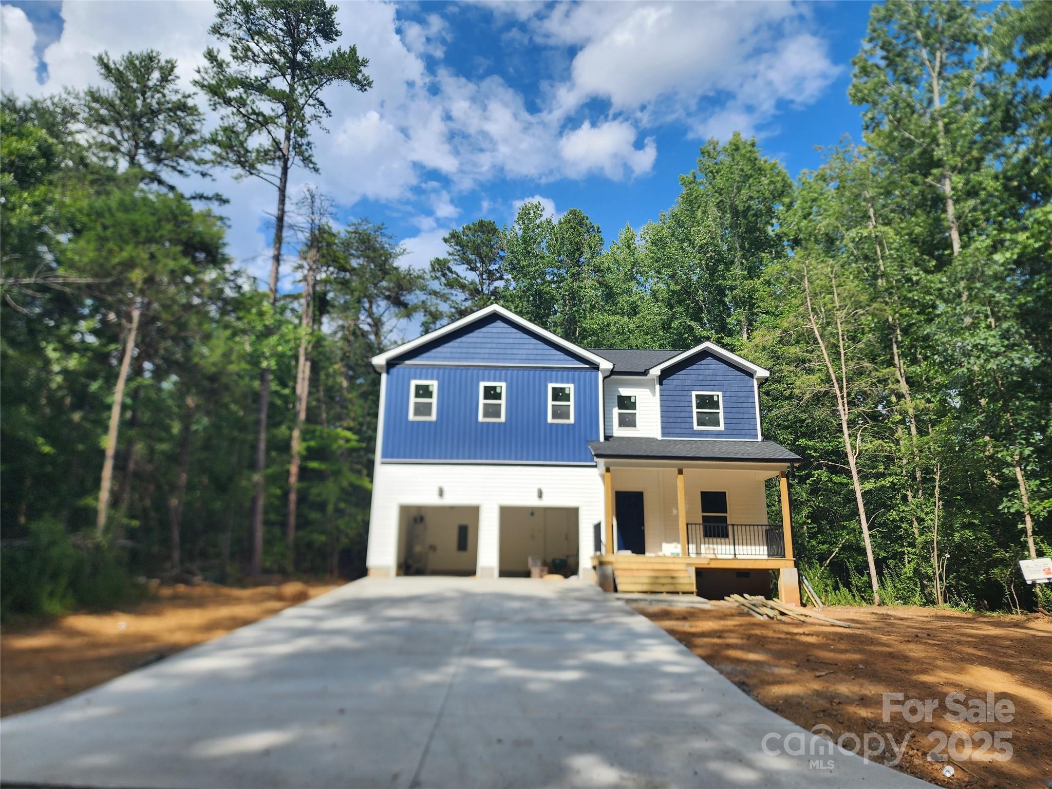 13715 Circle Drive  Charlotte NC 28262 photo