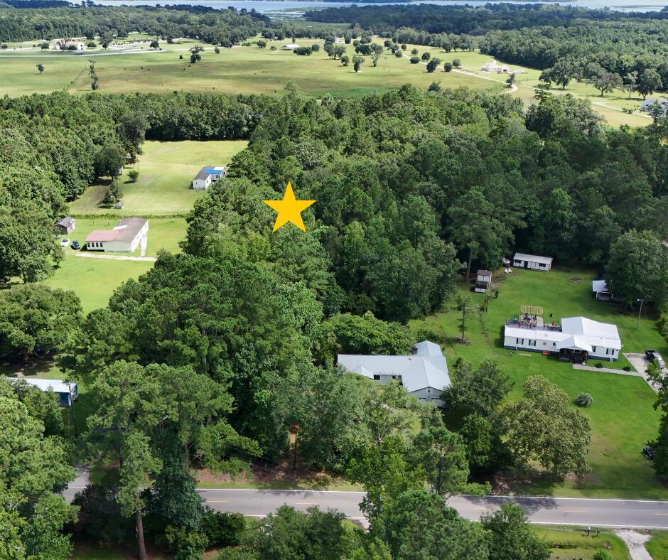 Property Photo:  5077 Comments Road  SC 29449 