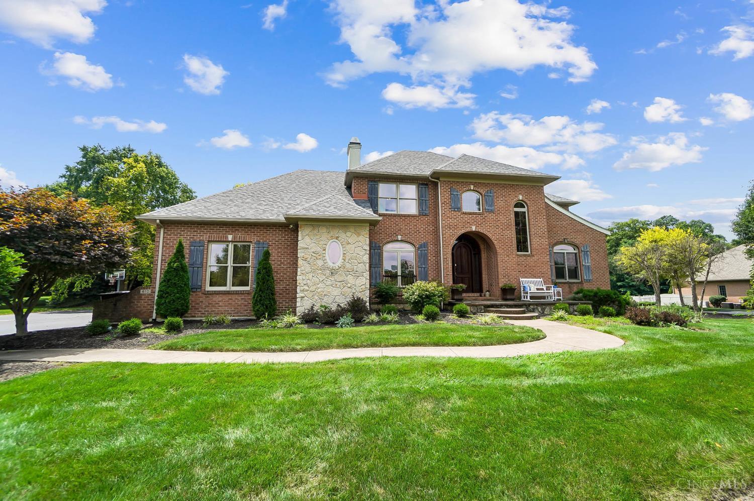 Property Photo: 410 Loving Lane OH 45177