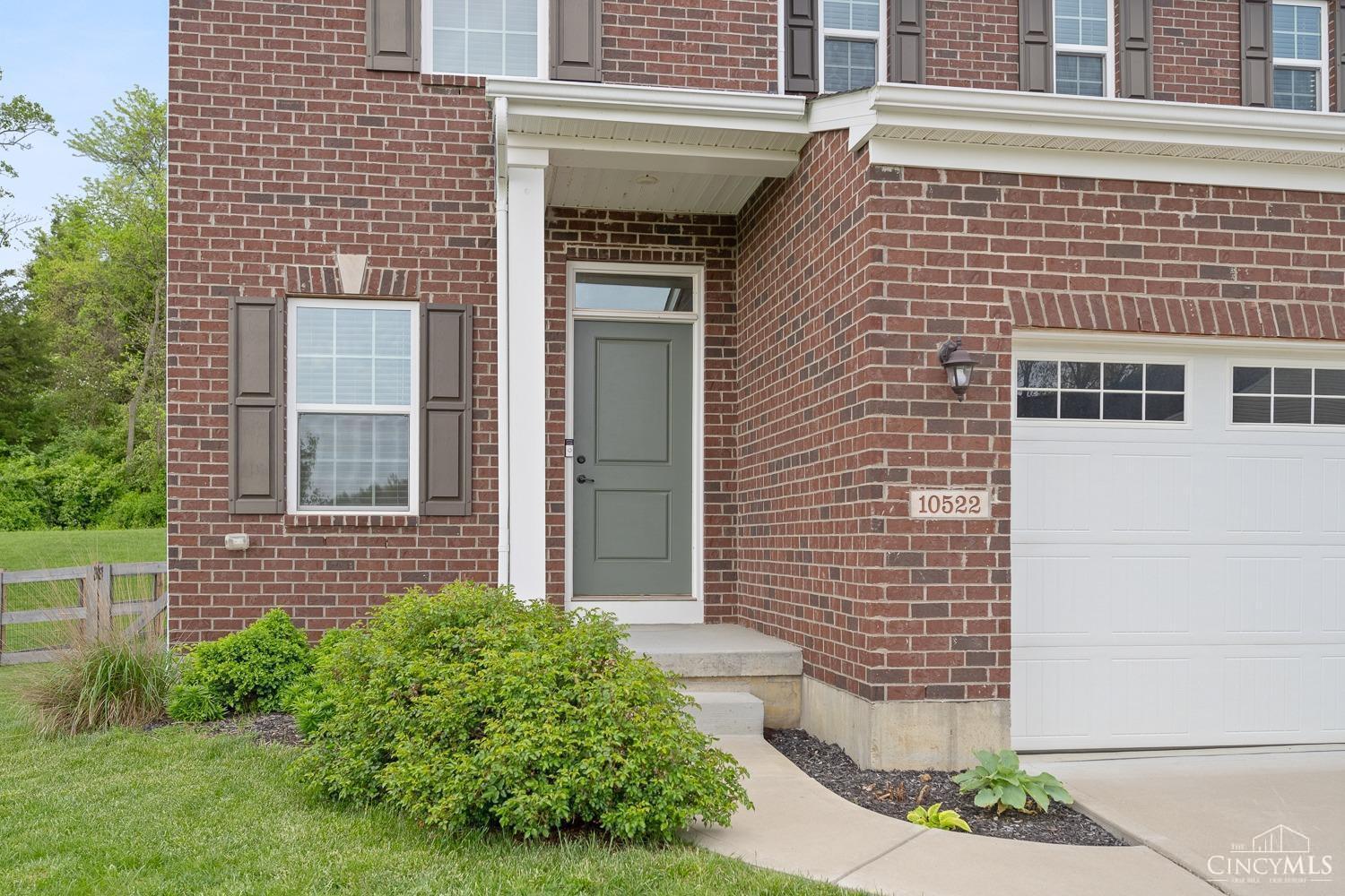 Property Photo: 10522 Atterbury Drive OH 45030