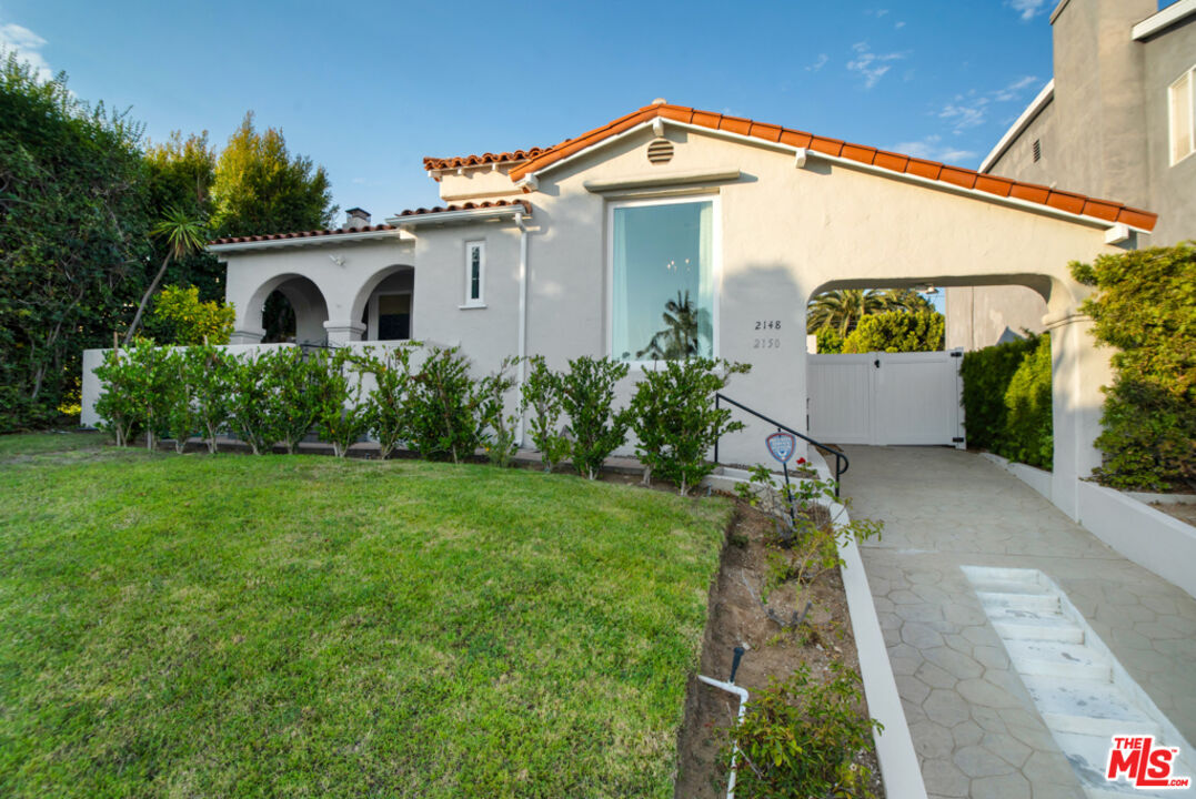 Property Photo: 2148 Prosser Ave CA 90025