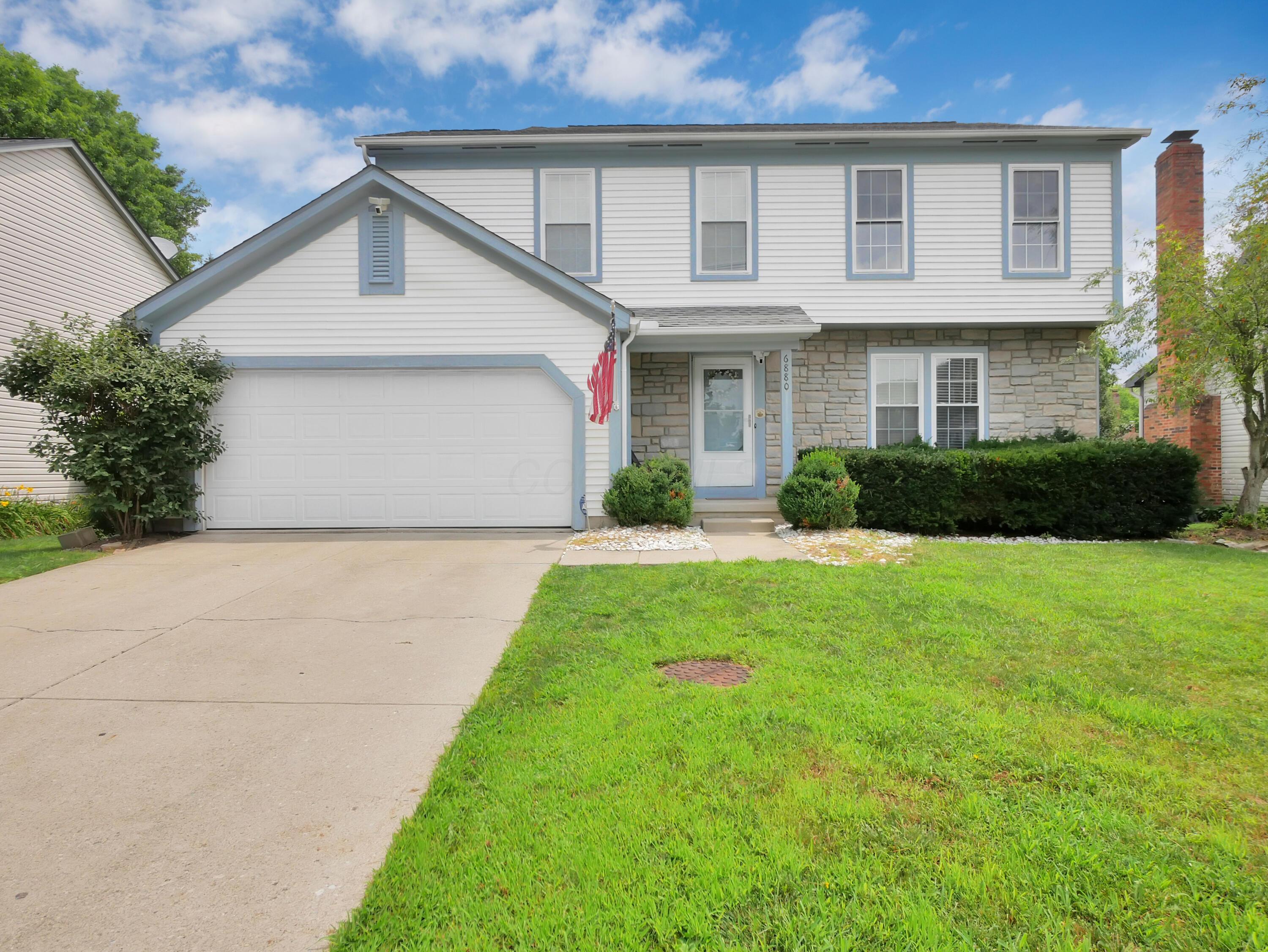 Property Photo: 6880 Pine Bark Lane OH 43235