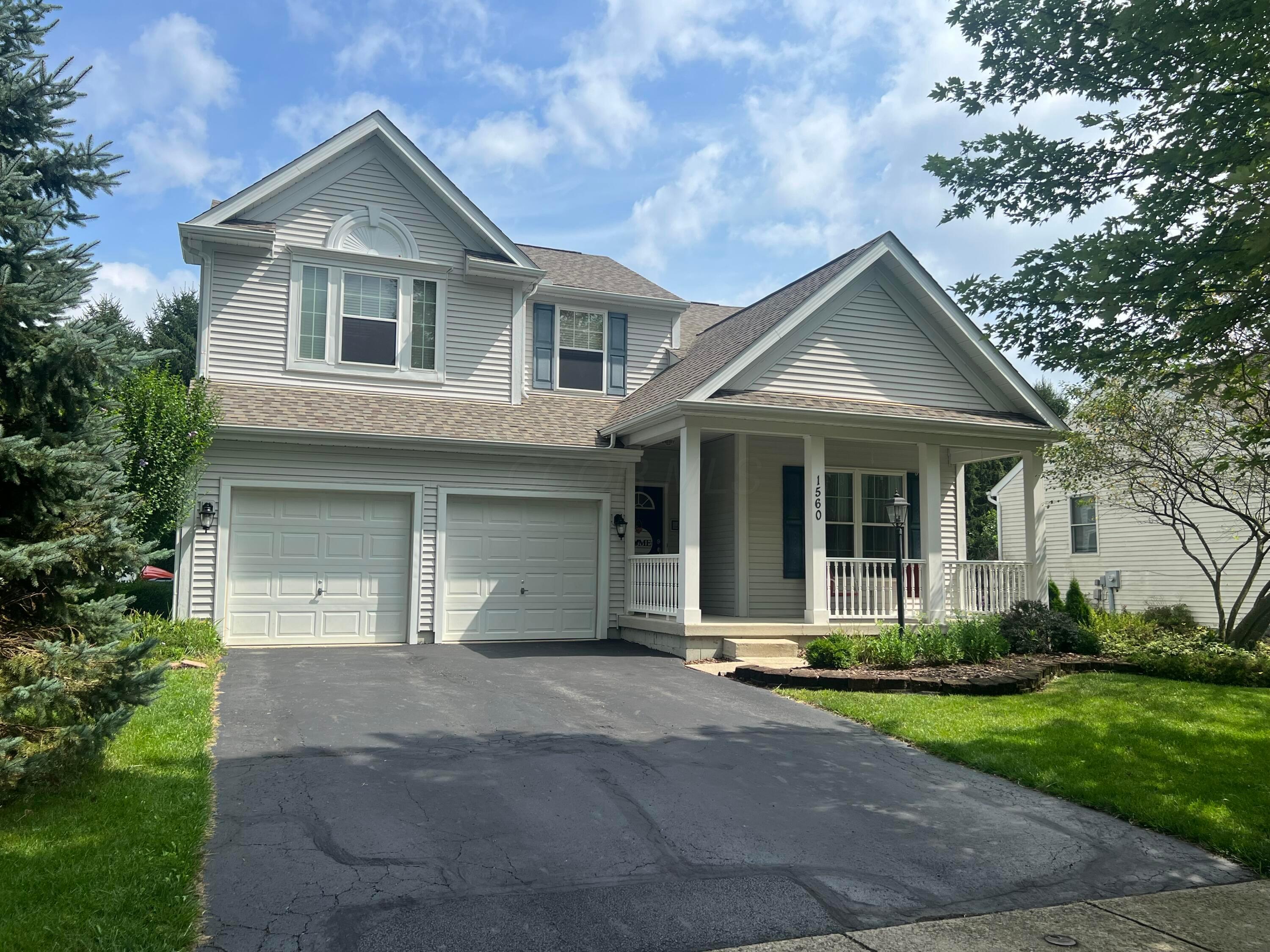 Property Photo: 1560 Pheasant Run Drive OH 43055