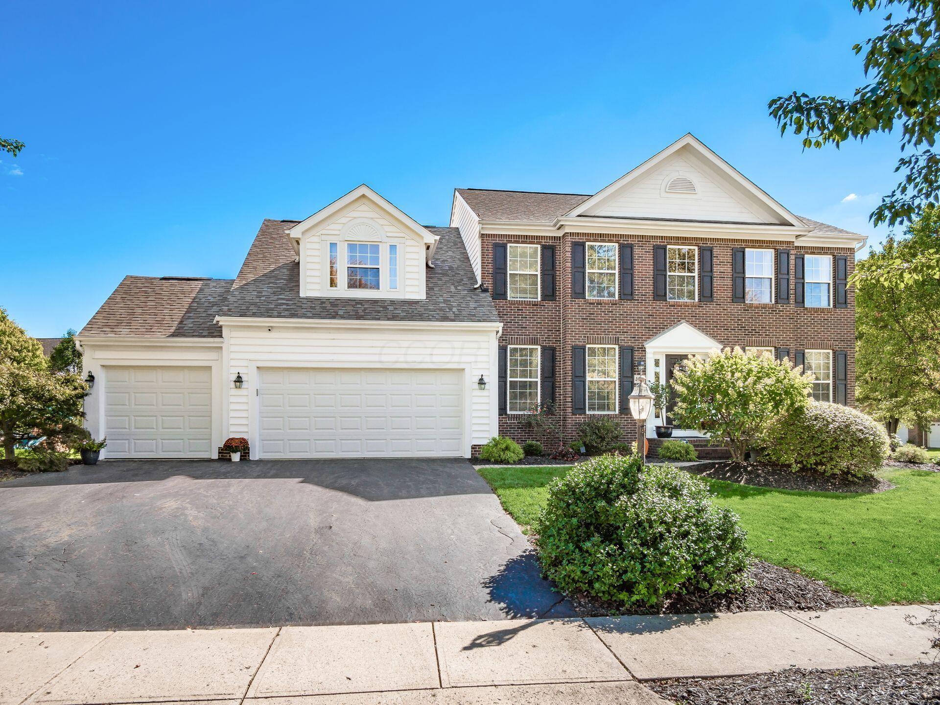 Property Photo: 4952 Alston Grove Drive OH 43082