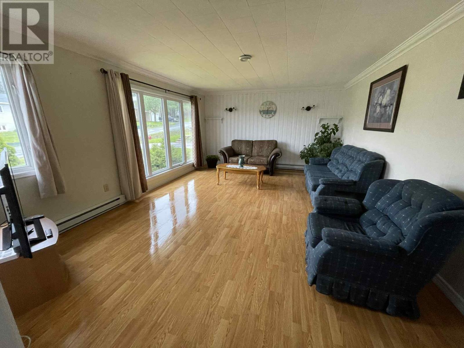 Property Photo:  5 Brunswick Road  NL A0K 4S0 