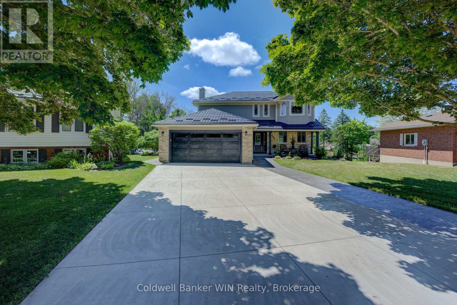Photo de la propriété: 284 Forest Glen Drive ON N0G 2L2