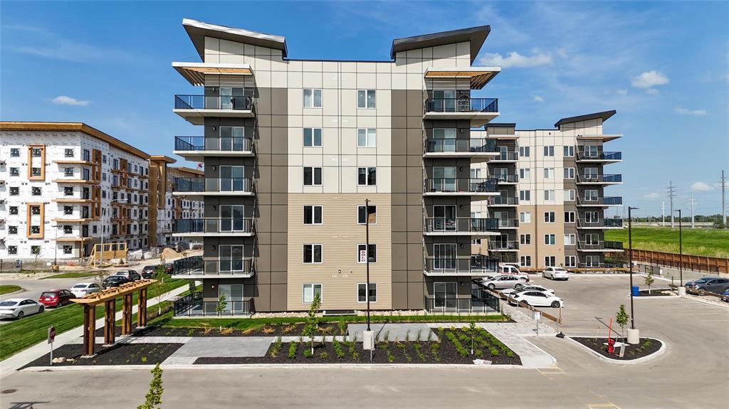 Photo de la propriété:  635 Ballantrae Drive  MB R3T 6K4 