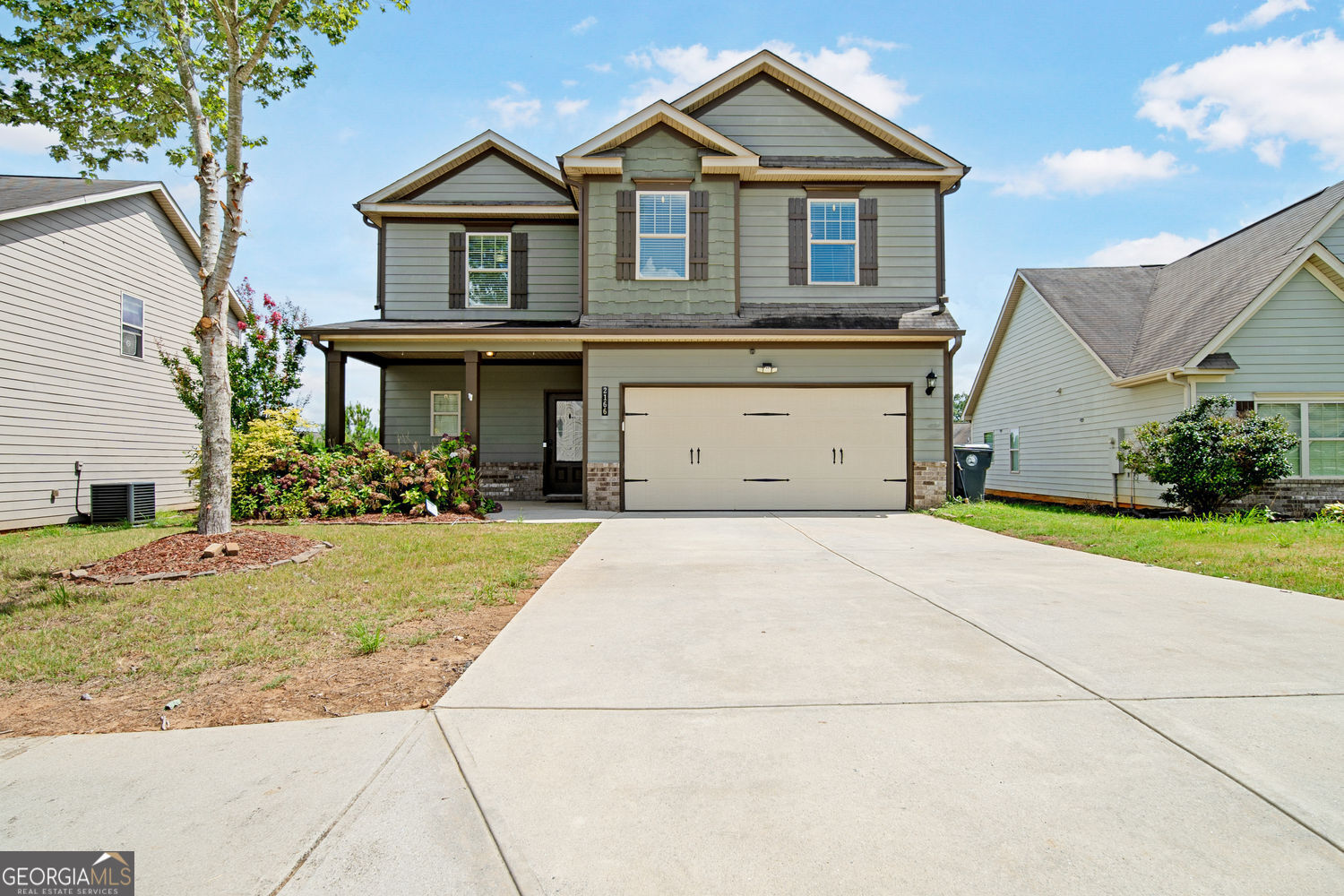 Property Photo: 2166 Villa Spring Court GA 30019