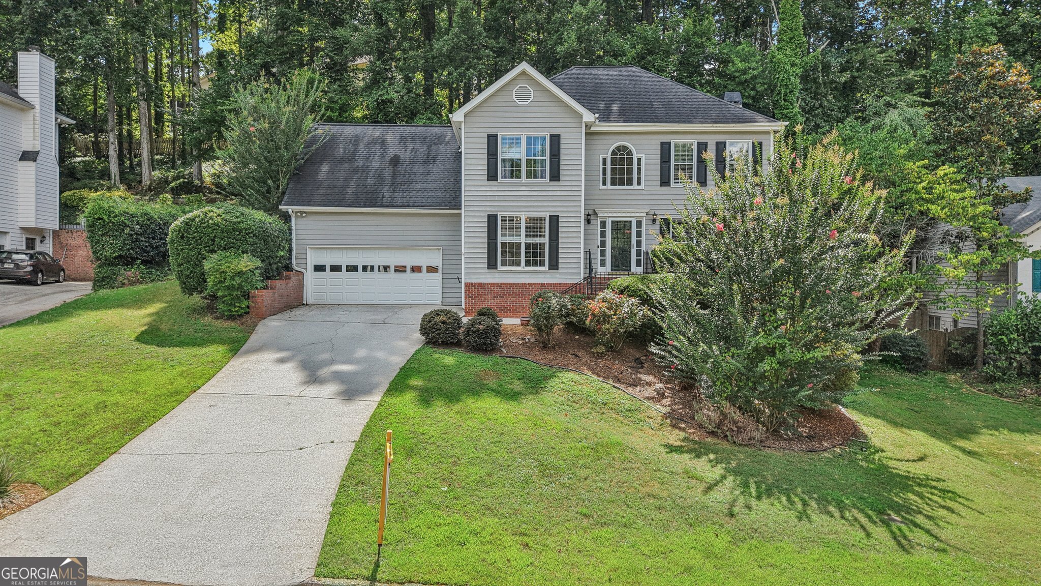 Property Photo:  825 Connell Lane  GA 30044 