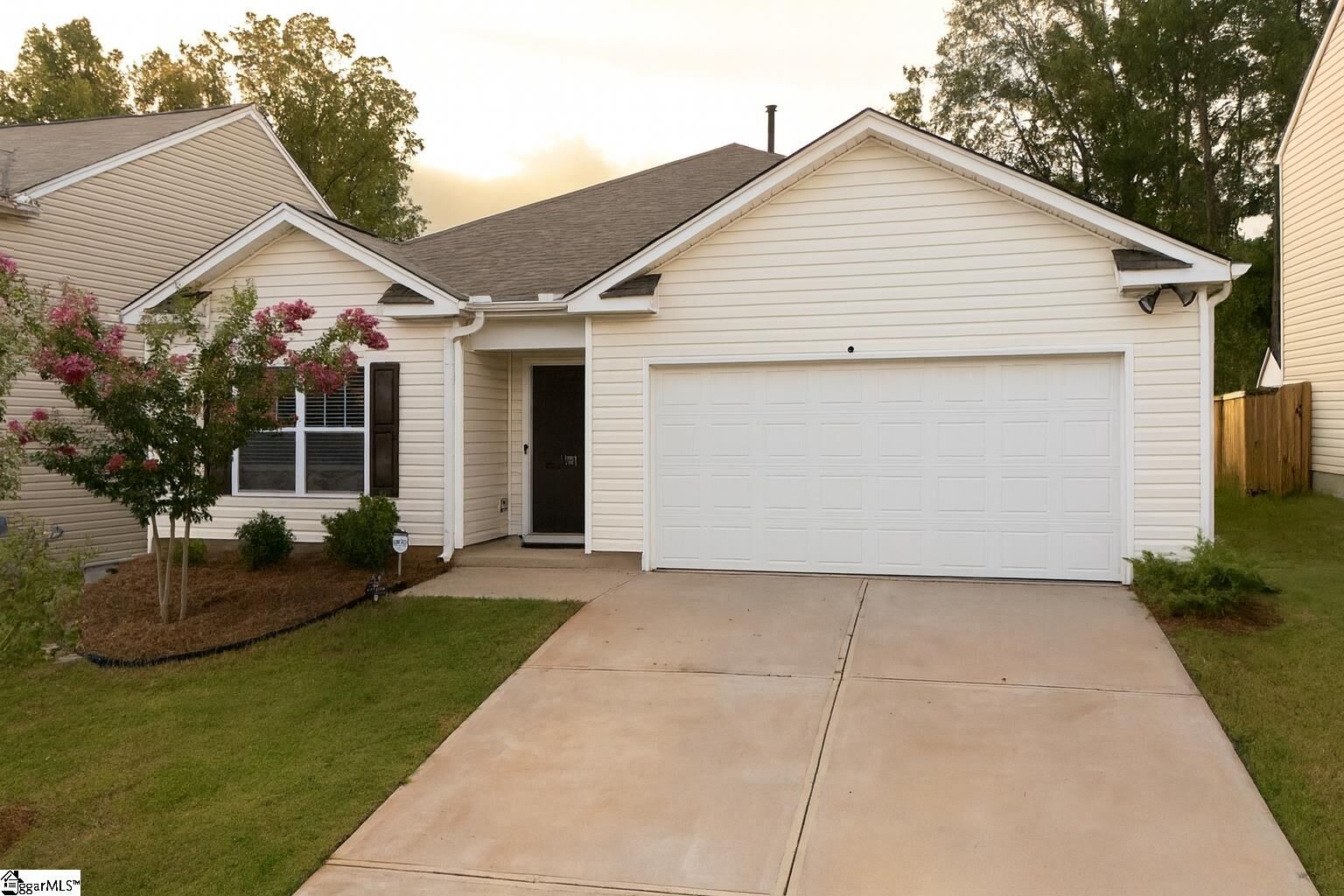 Property Photo: 112 Kernow Lane SC 29673