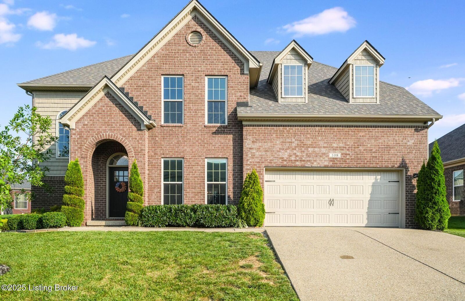 Property Photo:  108 Charmwood Ct  KY 40245 