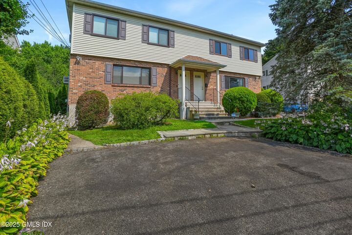 Property Photo:  37 Windy Knolls  CT 06831 